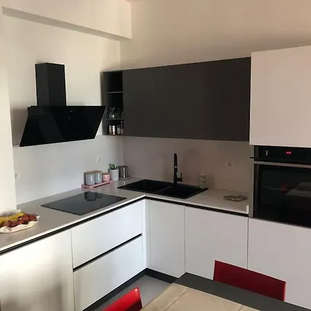 Apartment Fronte Mare